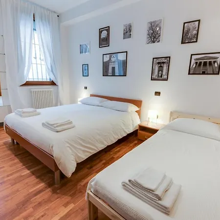 Romagnabnb Cavour Top Flat Apartmán