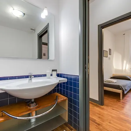 Apartmán Romagnabnb Cavour Top Flat *