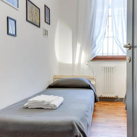 Romagnabnb Cavour Top Flat * Forlì