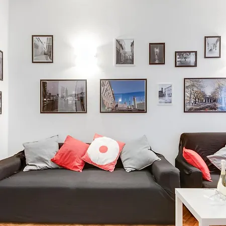 Romagnabnb Cavour Top Flat Apartmán