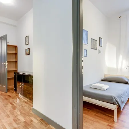 Apartmán Romagnabnb Cavour Top Flat *